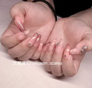 ネイル R inのネイルデザイン