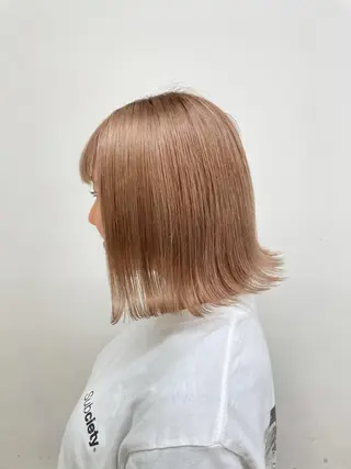 ショート カラー 🩵ハイトーン 美咲🩵のヘアスタイル