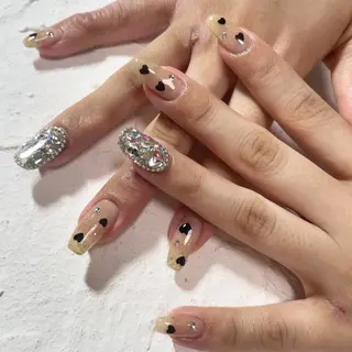ネイル nail.gorin所属・吉村 優子のネイルデザイン