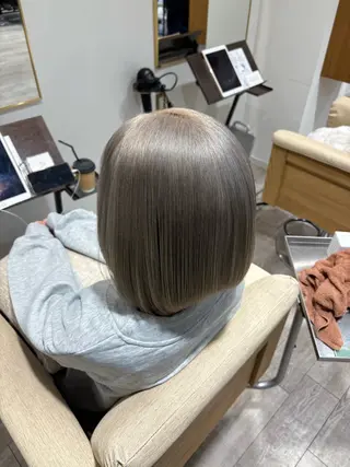 カラー ブリーチモデル募集 𝙨𝙖𝙠𝙞💚のヘアスタイル