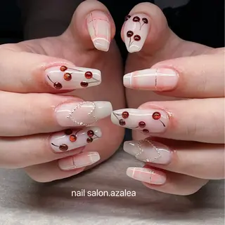 ネイル R inのネイルデザイン