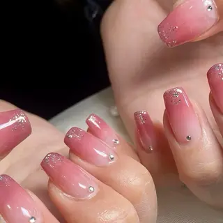 ネイル STYLE所属・竹野 葵のネイルデザイン
