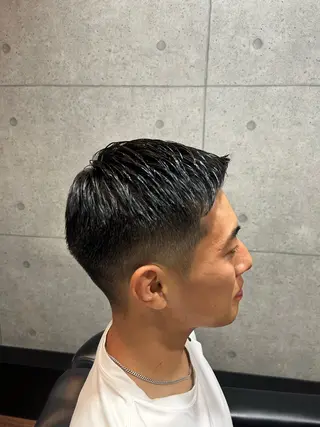 ショート メンズ 加藤 直輝のヘアスタイル