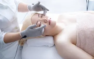 🧚‍♀️U・mi 菜々子のマツエク・マツパデザイン