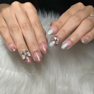 ネイル Nailist Amiのネイルデザイン