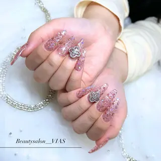 ネイル VIAS 〜EYE&NAIL〜のマツエク・マツパデザイン