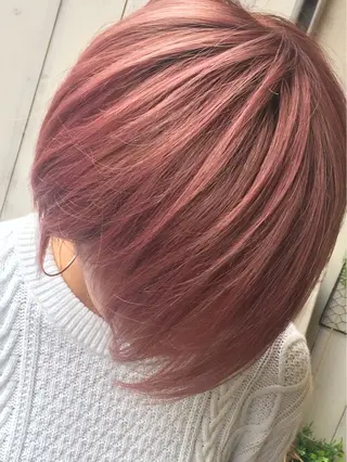 ショート カラー 久保 敏之のヘアスタイル