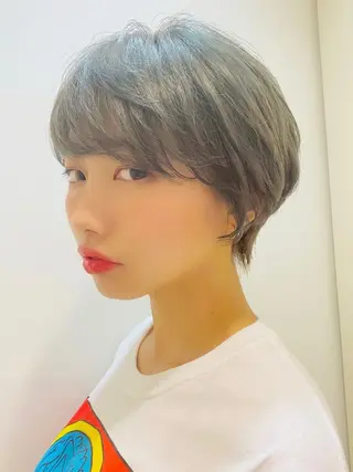 ショート カラー マツオカ ケンシロウのヘアスタイル