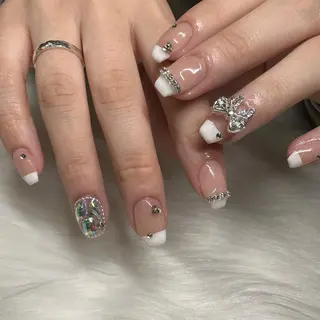 ネイル Nailist Amiのネイルデザイン