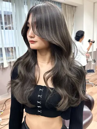 ロング 市毛 結菜のヘアスタイル