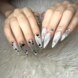 ネイル My+ Manaのネイルデザイン