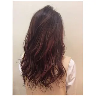 ミディアム セミロング TOMOYAレイヤー ブリーチ縮毛矯正のヘアスタイル