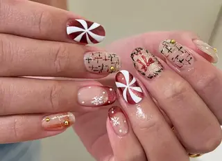 ネイル Pure&Rich Nailのネイルデザイン