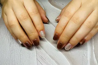 ネイル LILY NAIL所属・城 沙織のネイルデザイン