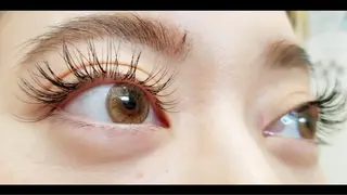 マツエク・マツパ salonde CHANELのマツエク・マツパデザイン