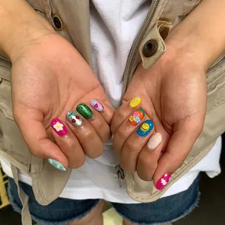 ネイル 韓国🩶Y2Kネイル 💫くれはのネイルデザイン