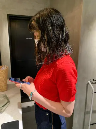 ミディアム パーマ アンニュイヘア🪽 ayumiのヘアスタイル