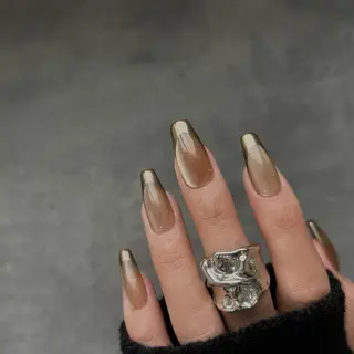 ネイル Ray. ／綺麗目ニュアンスのネイルデザイン