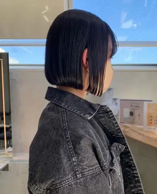 ミディアム 💖ボブ/髪質改善 顔周りレイヤー/ユイのヘアスタイル