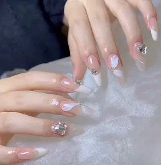 ネイル 💅E•U•B NAIL🌹所属・横浜市中区曙町 ネイルE·U·Bのネイルデザイン