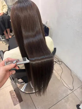 ロング カラー ノボリ モネ ／ Lomaliaのヘアスタイル