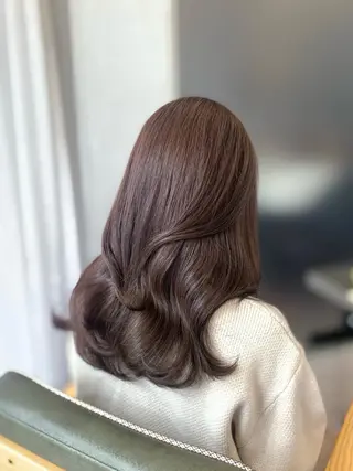 セミロング shes茶屋町アリサ 🎀顔周り×韓国風のヘアスタイル