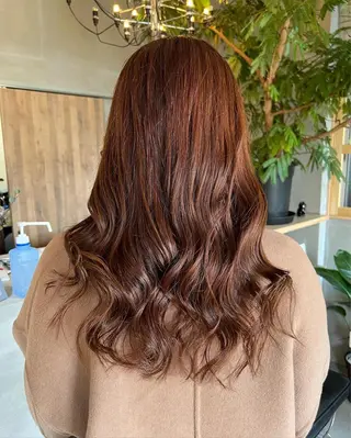 ロング カラー パーマ SHINYA シンヤヘアーズのヘアスタイル