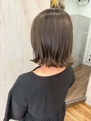 カラー 長岡 妃奈乃のヘアスタイル