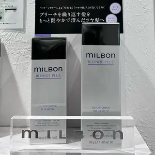 ミディアム 艶カラー/レイヤー /メンズ/マツエクのヘアスタイル