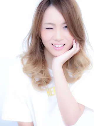 ミディアム カラー ハイライト/髪質改善 ✂️十河祐輝のヘアスタイル