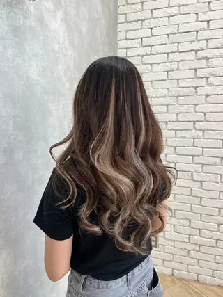 ロング ROSEL はしぐち ななみのヘアスタイル