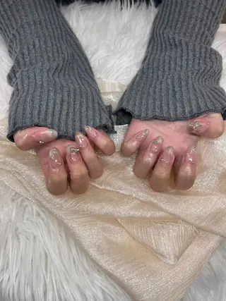 ネイル &ME シシのネイルデザイン