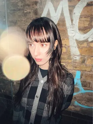 セミロング Ellen by artina 新宿店所属・Ellen KEIのヘアスタイル