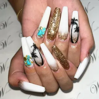 ロング ネイルサロン ダブルのネイルデザイン