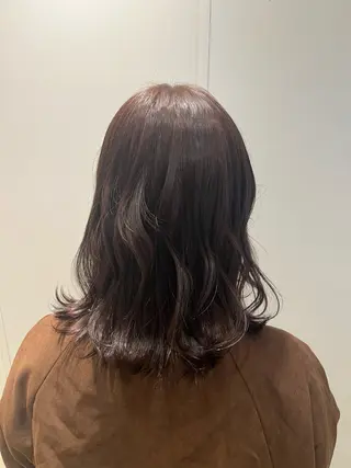 セミロング カラー 吉松 大輝のヘアスタイル