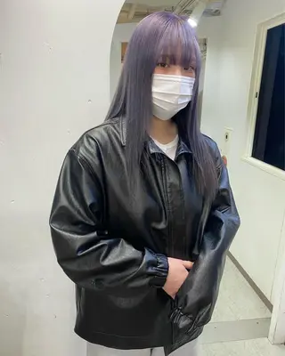 ロング ミルクティーベージュ outaのヘアスタイル