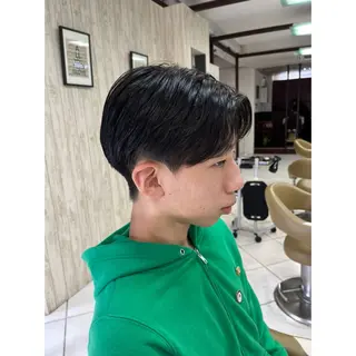 メンズ ムロイ ミスズのヘアスタイル