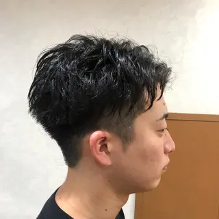 メンズ BELO福島所属・ツイストスパイラル 成林康平のヘアスタイル