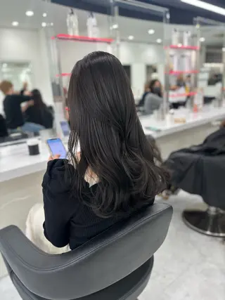 ロング 渋谷🥇wカラー 特化美容師のヘアスタイル