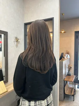 セミロング カラー いなみね はるきのヘアスタイル