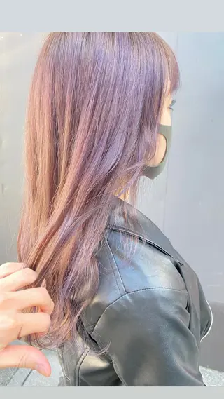 セミロング カラー レイヤーウルフ エクステ磯部のヘアスタイル