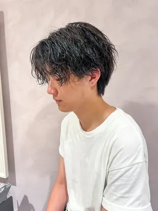パーマ メンズ 和泉市フルール 吉田　瞬也のヘアスタイル