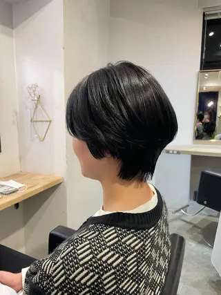 ショート 石川 優奈のヘアスタイル