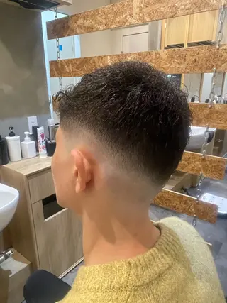 ショート メンズ smilehair国分寺店所属・💈barber 中根 龍星のヘアスタイル
