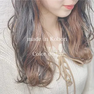 ミディアム カラー レイヤーカット/ 前髪顔周りカットのヘアスタイル