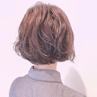 ミディアム カラー パーマ The book hand salon所属・伊藤 さやかのヘアスタイル