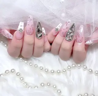 ネイル SARAH ネイルサロン所属・SARAH ネイルサロンのネイルデザイン