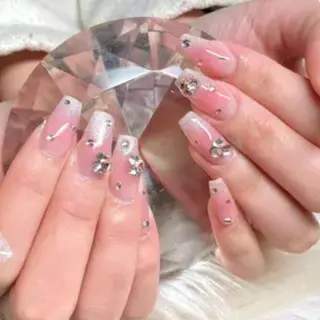 ネイル Nail&eyeBe lire新宿YANOのネイルデザイン