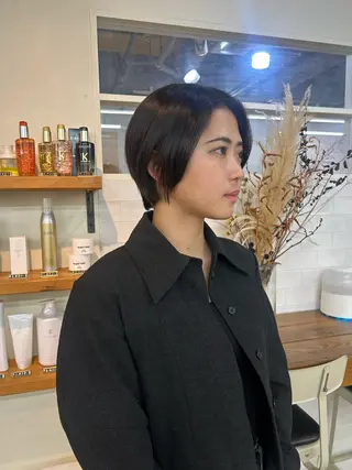 ショート yumeka🩶ボブ 暖色/透け感カラーのヘアスタイル