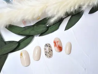 ネイル REMIA湘南台所属・REMIA 佐藤のネイルデザイン